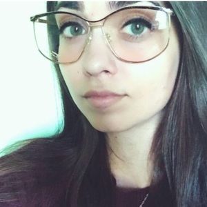 Vintage tura gold frame mod glasses